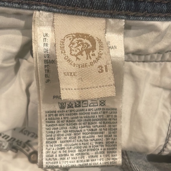 Diesel Jeans - Picture 4 of 7